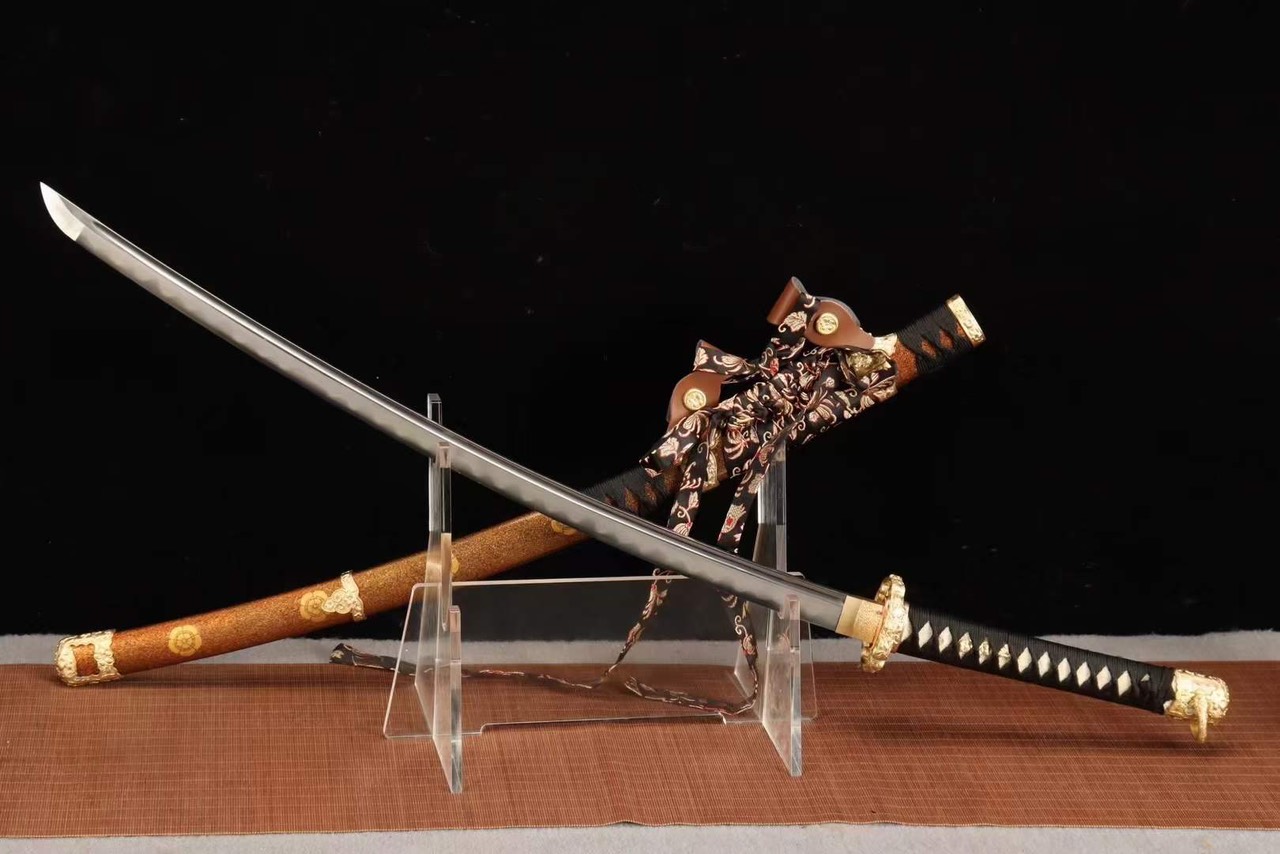 Tachi ( Đặt hàng 15-20 NGÀY Về Hàng )